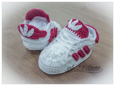 haakpatroon adidas babyschoentjes|Crochet Adidas Baby Sneakers .